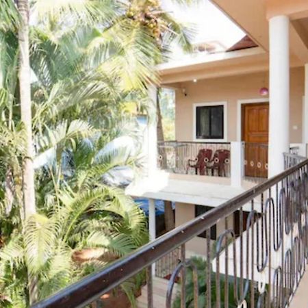 Esha Apartment Calangute Luaran gambar
