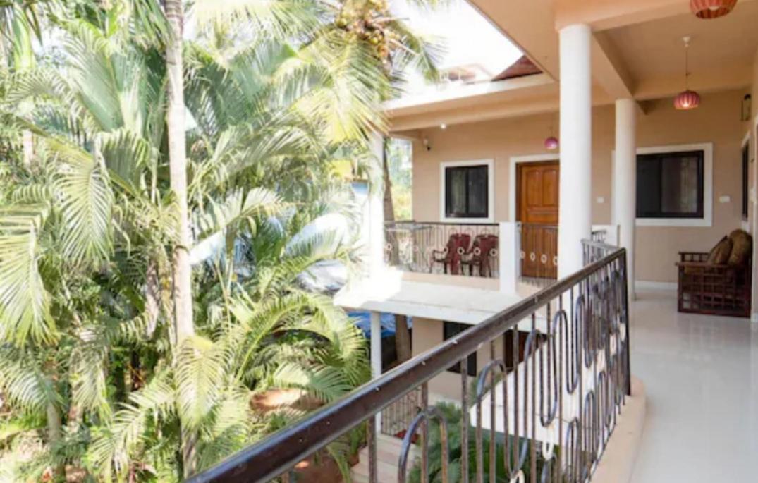 Esha Apartment Calangute Luaran gambar