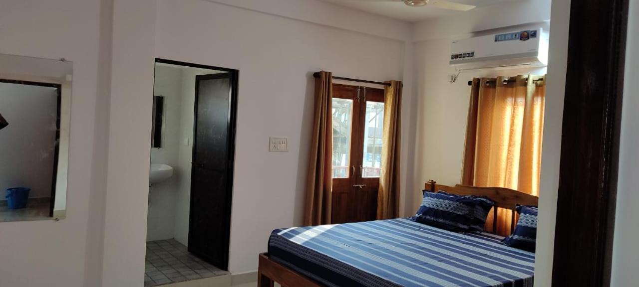 Esha Apartment Calangute Luaran gambar