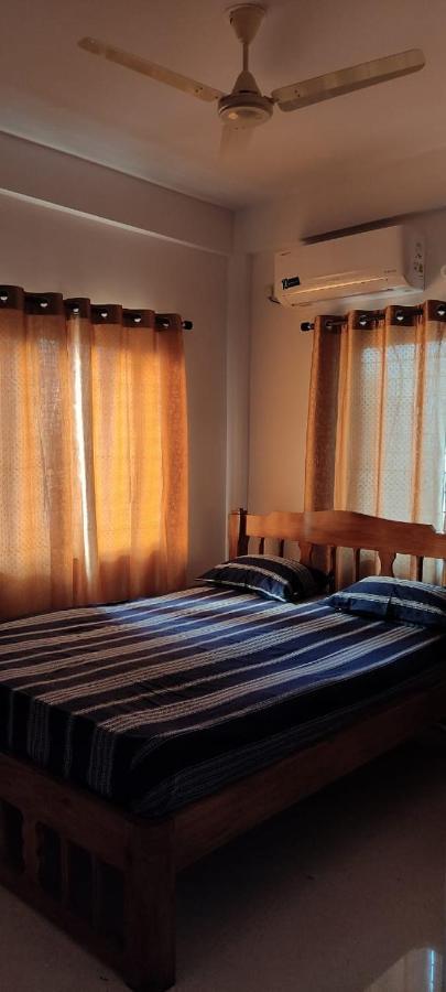 Esha Apartment Calangute Luaran gambar