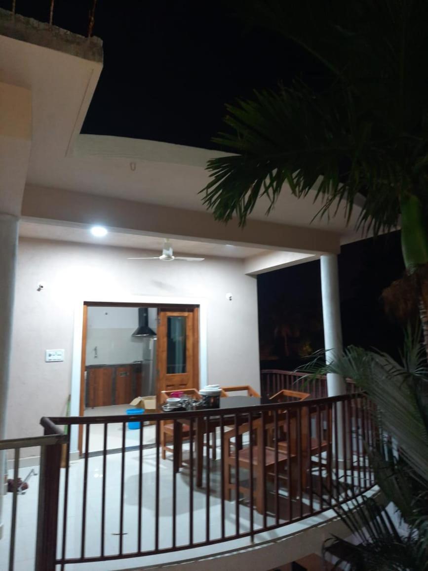Esha Apartment Calangute Bilik gambar