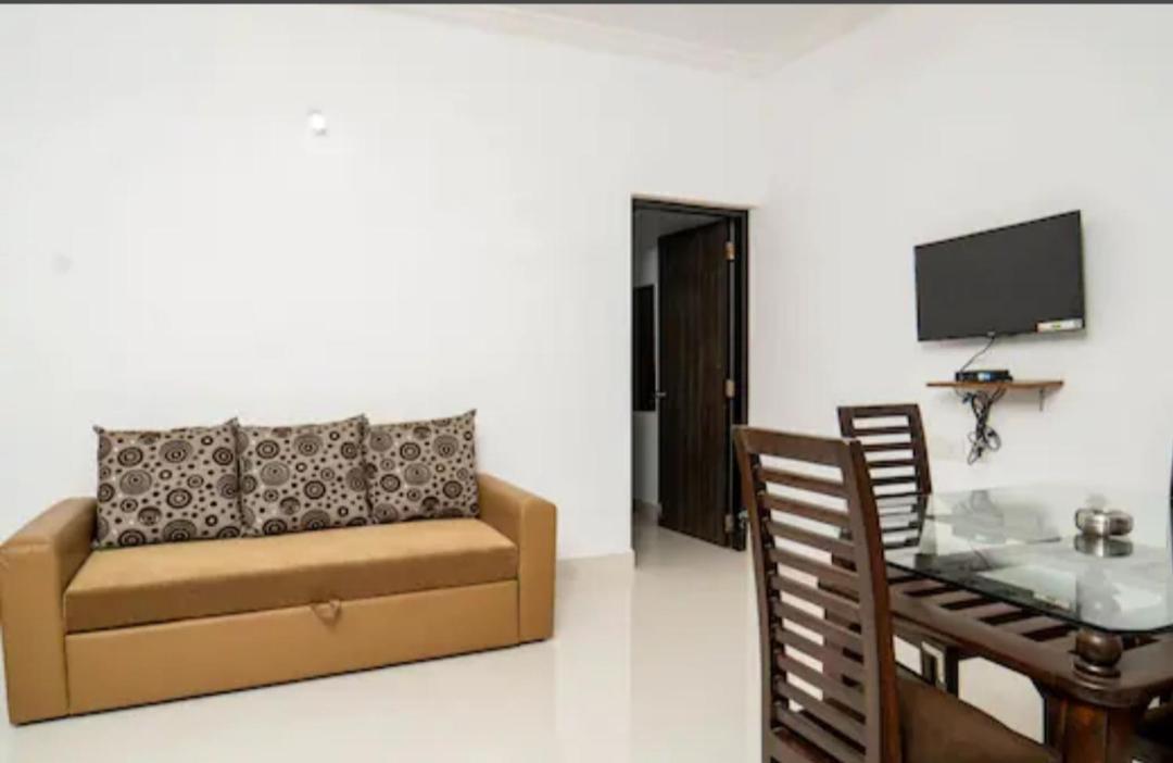 Esha Apartment Calangute Bilik gambar