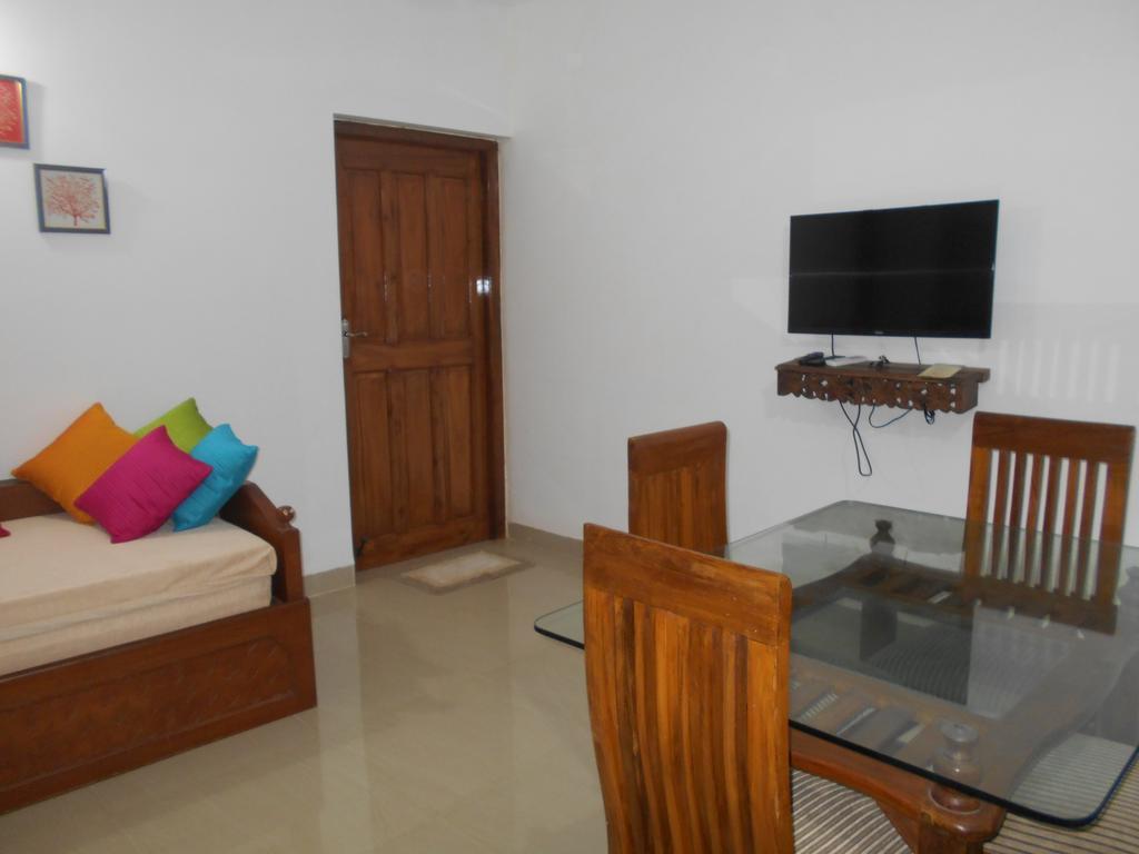 Esha Apartment Calangute Bilik gambar