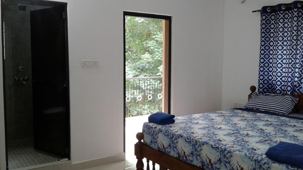 Esha Apartment Calangute Luaran gambar