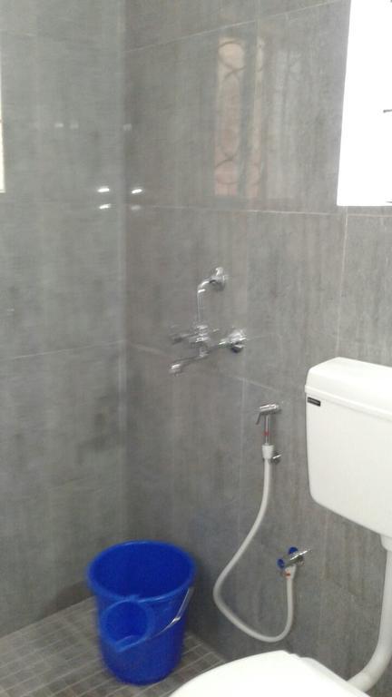 Esha Apartment Calangute Luaran gambar